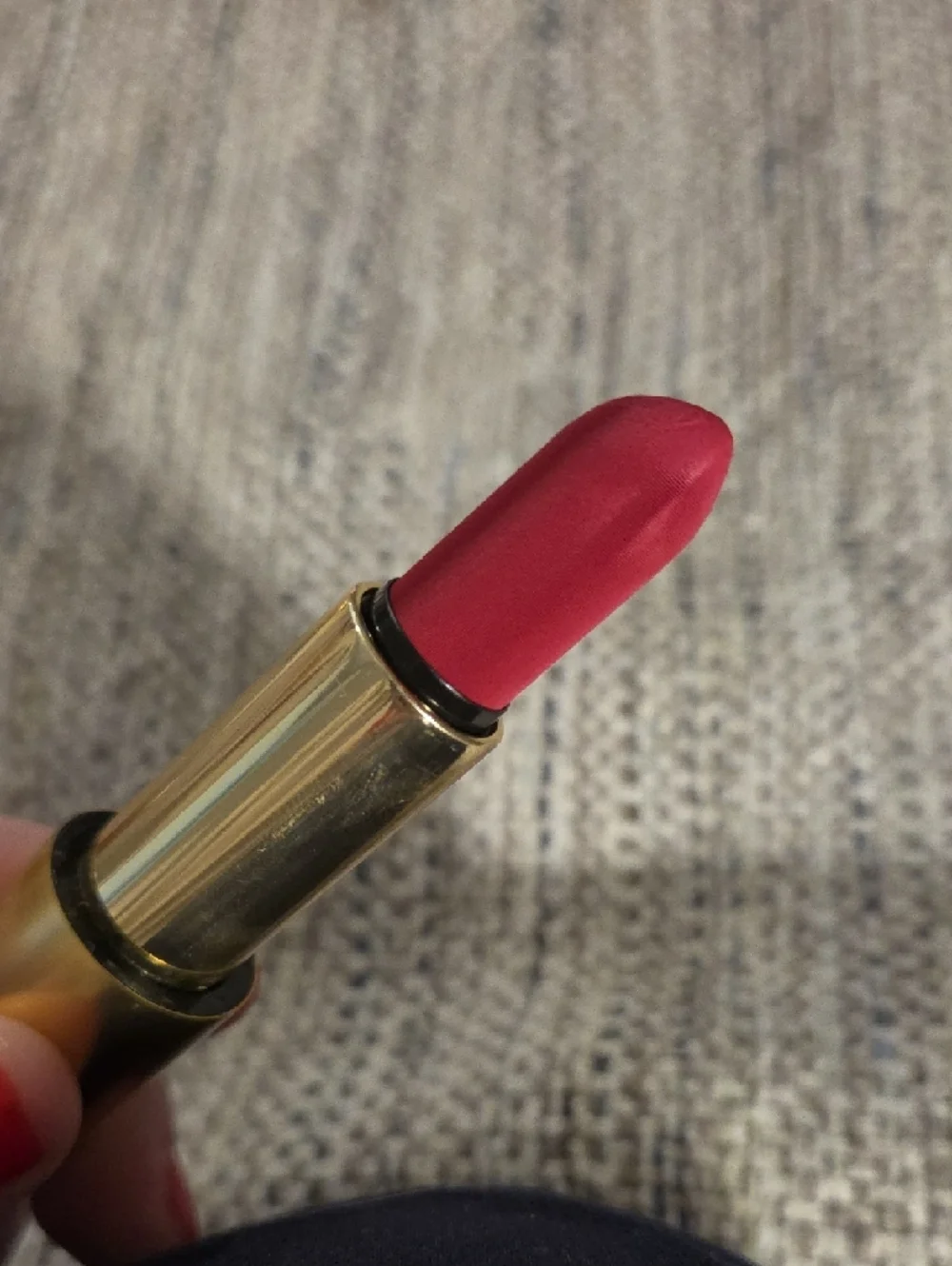 Lisa Eldridge Lipstick - Velvet Bloom - Picture 4 of 5